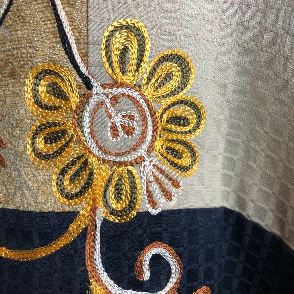 Indigo Moon women’s Jacket. Size 1X embroidered - Picture 3 of 4